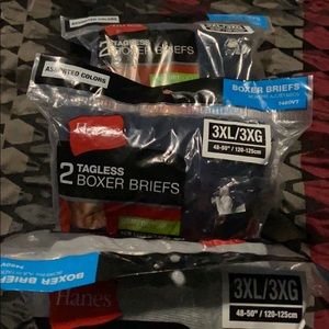 Men’s Hanes tagless Boxer Briefs